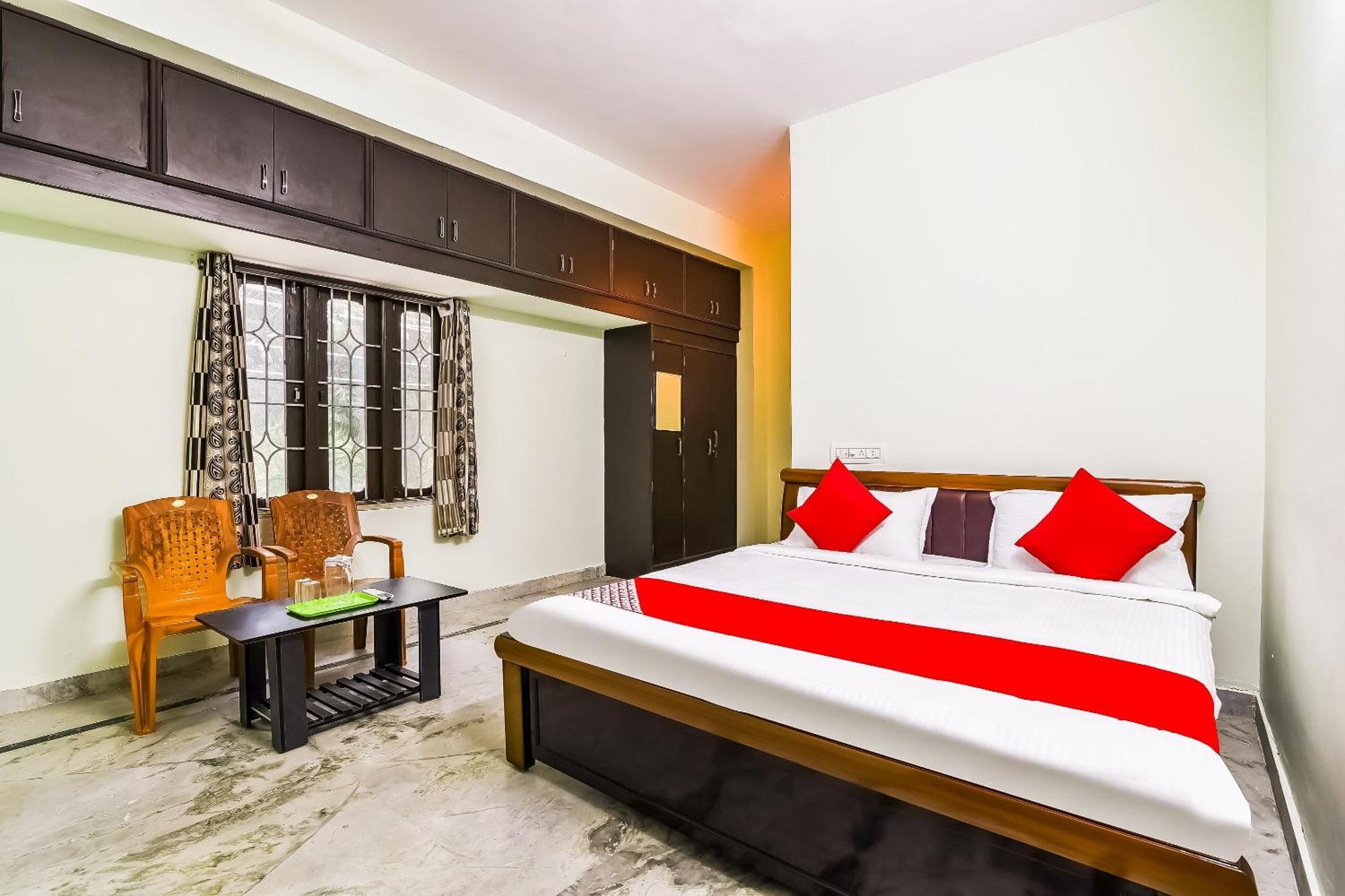 Hotel OYO 42984 Kartikeya Park View Residency Chittoor Exterior foto